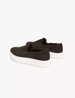 Dream Cloud Faux-Suede Slip-On Sneaker Black