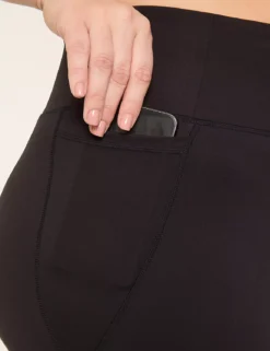 LIVI High-Rise Recycled LIVI Soft Bootcut Pant Black 6 LIVI High-Rise Recycled LIVI Soft Bootcut Pant Black -Lanebryant Shop 404853 0000113708 alt2