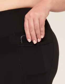 LIVI Ultra High-Rise LIVI Soft 7/8 Legging Black 8 LIVI Ultra High-Rise LIVI Soft 7/8 Legging Black -Lanebryant Shop 410534 0000113708 alt2