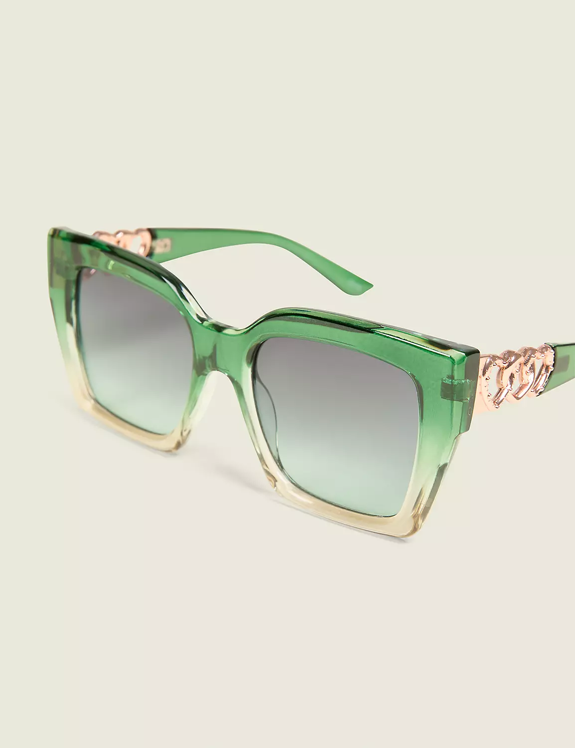 Green Ombre Heart-Detail Sunglasses Kelly Green 4 Green Ombre Heart-Detail Sunglasses Kelly Green - Image 2
