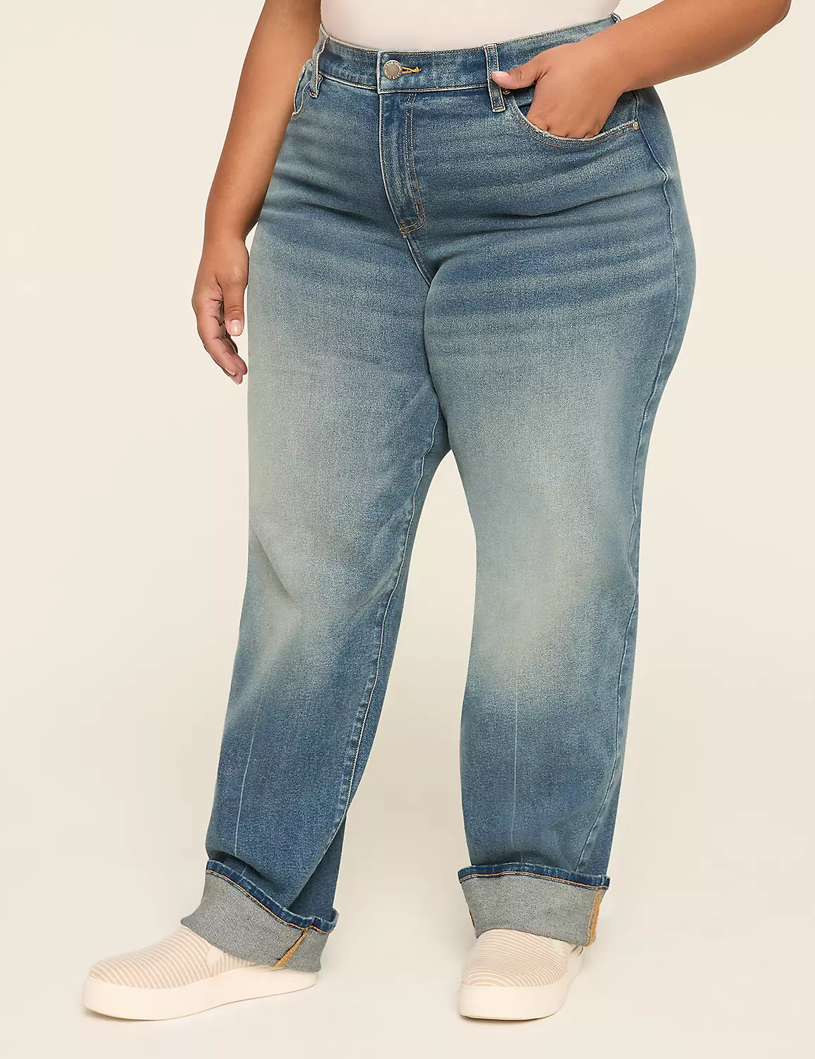 Relaxed Straight Cuffed-Hem Jean Medium Denim 5 Relaxed Straight Cuffed-Hem Jean Medium Denim - Image 3