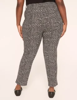 4-Season Slim Ankle Pant Cheetah