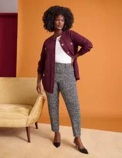 4-Season Slim Ankle Pant Cheetah -Lanebryant Shop 412434 0000115279 alt2