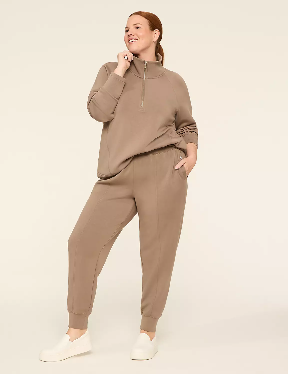 LIVI Journey Half-Zip Sweatshirt Walnut 4 LIVI Journey Half-Zip Sweatshirt Walnut - Image 2