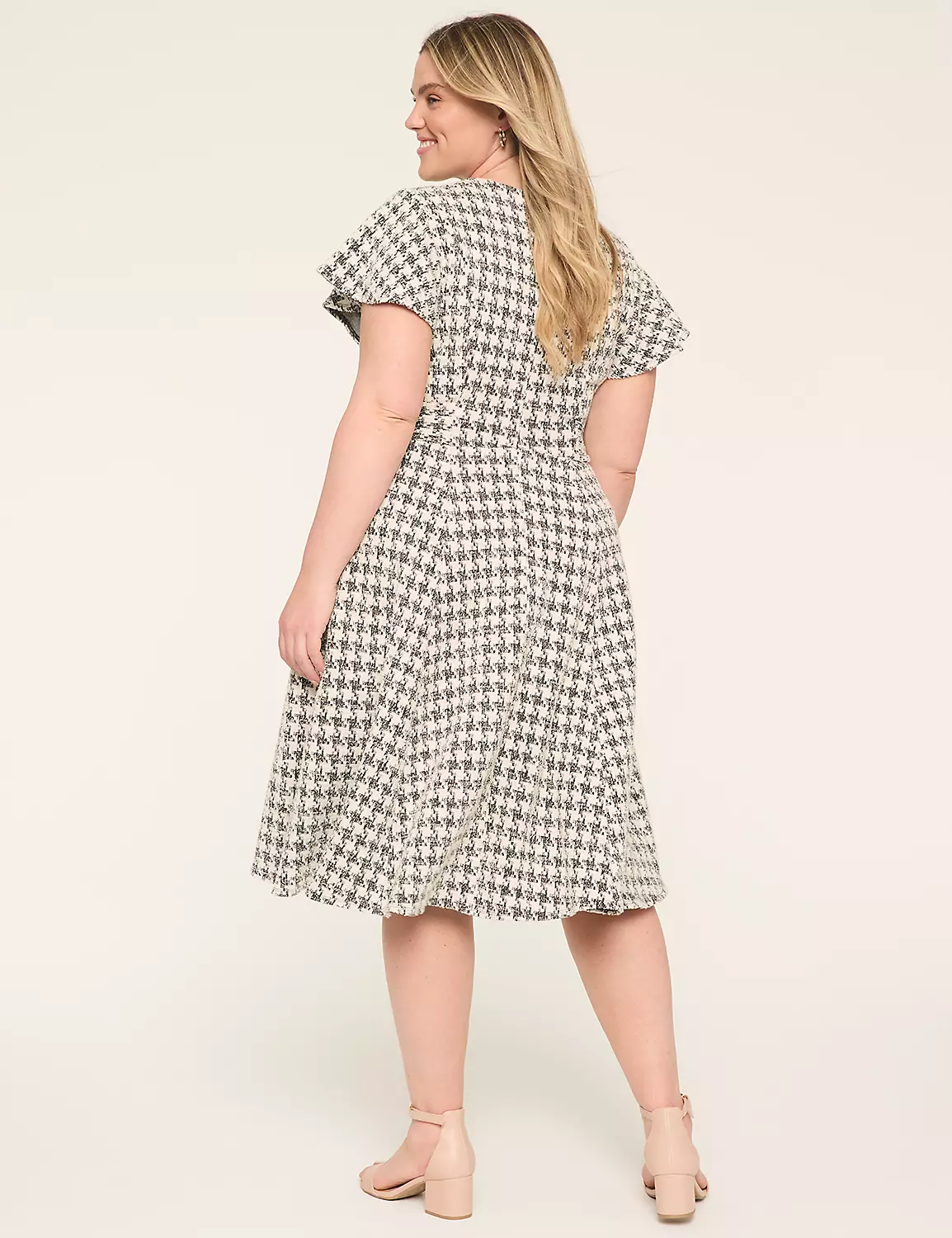 Lena V-Neck Level-Hem Jacquard Dress Black & White Houndstooth 3 Lena V-Neck Level-Hem Jacquard Dress Black & White Houndstooth