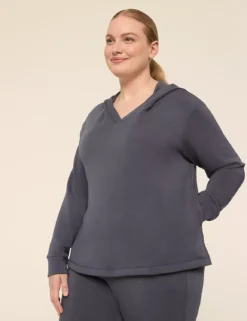 LIVI Journey V-Neck Hoodie Ombre Blue 7 LIVI Journey V-Neck Hoodie Ombre Blue -Lanebryant Shop 412872 0000008204