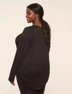 LIVI Soft Long-Sleeve Sisterhood Of Strength BCRF Graphic Tee Black